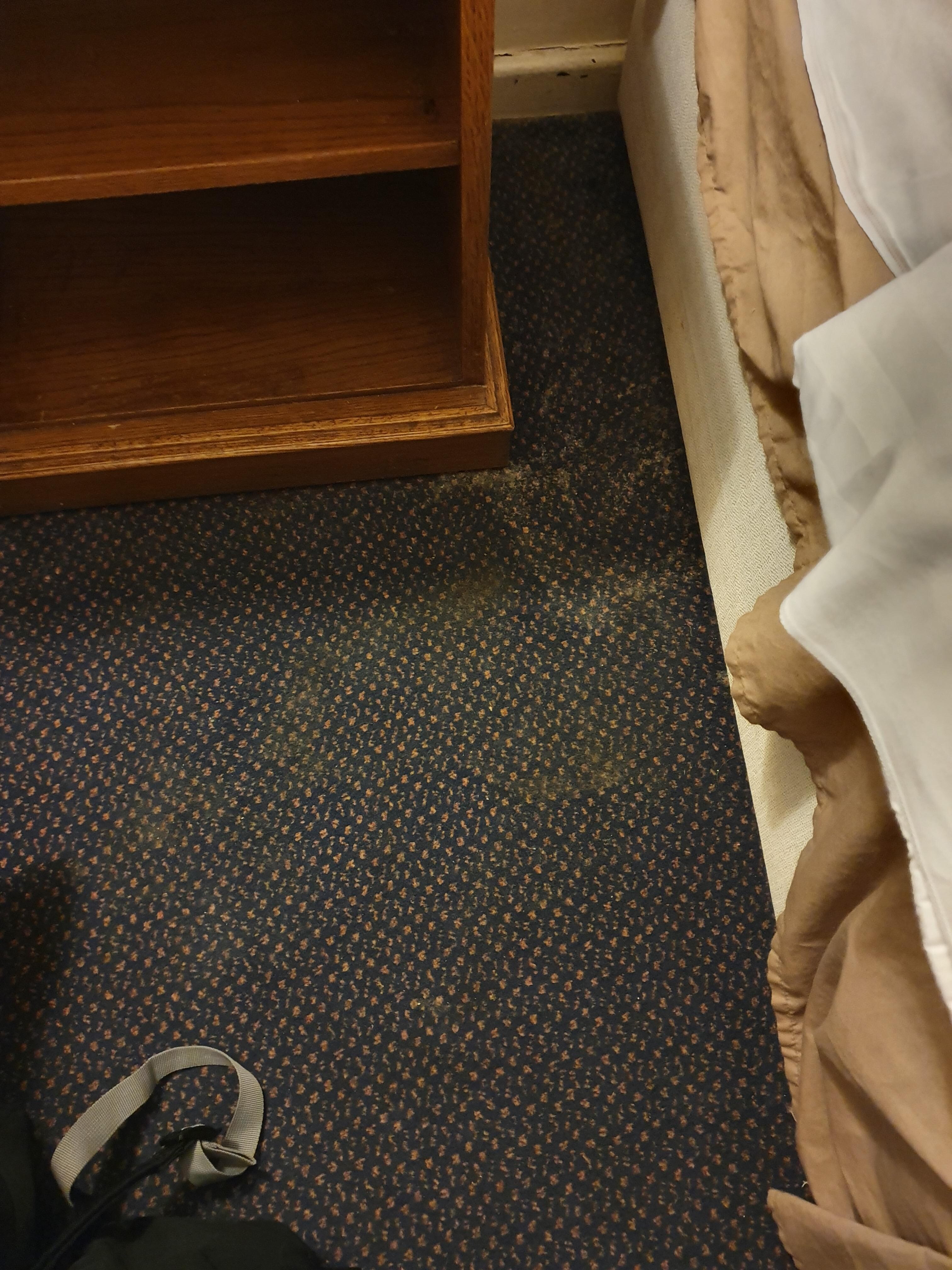 Vomet stains not even washed off