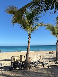 Get there before 10am to get your loungers…