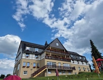 Von der Gartenseite