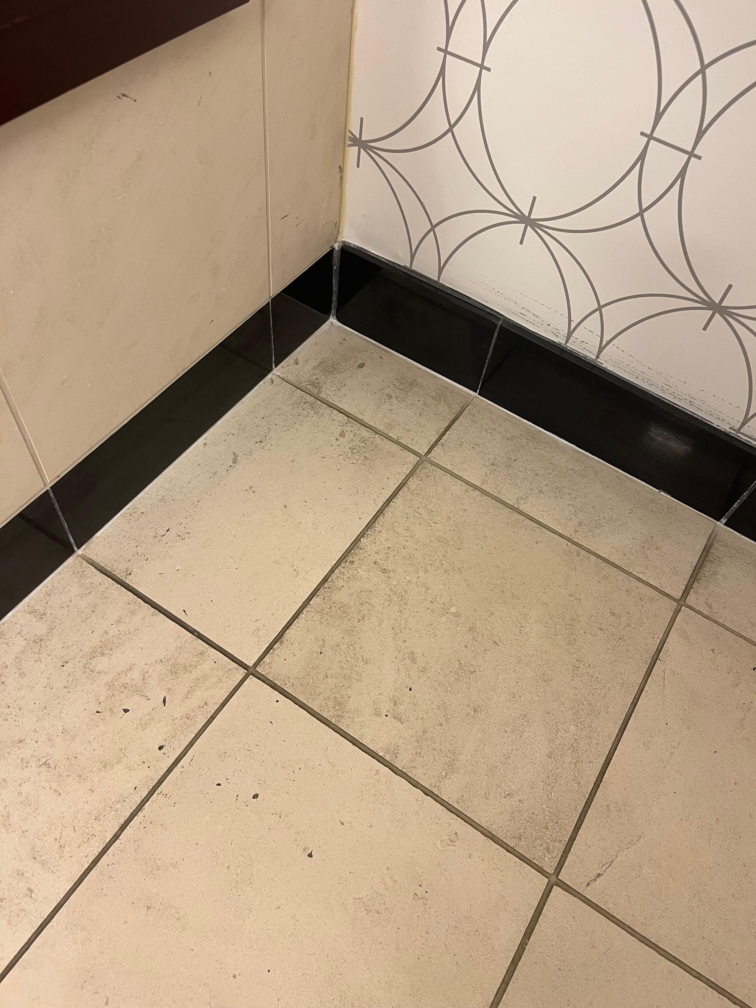 Dirty floor in the bathroom