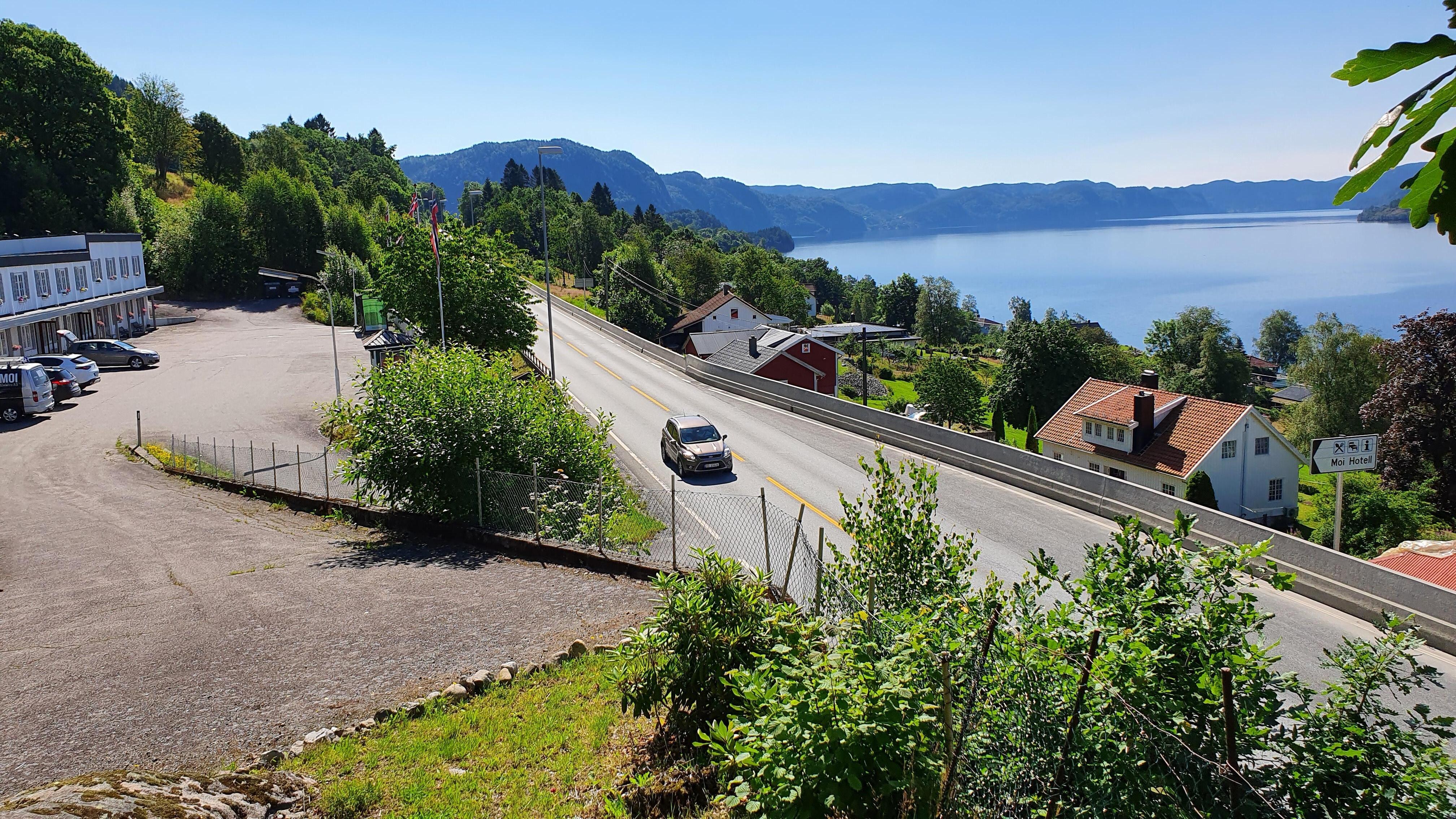 Moi hotell ved Lundevannet.
