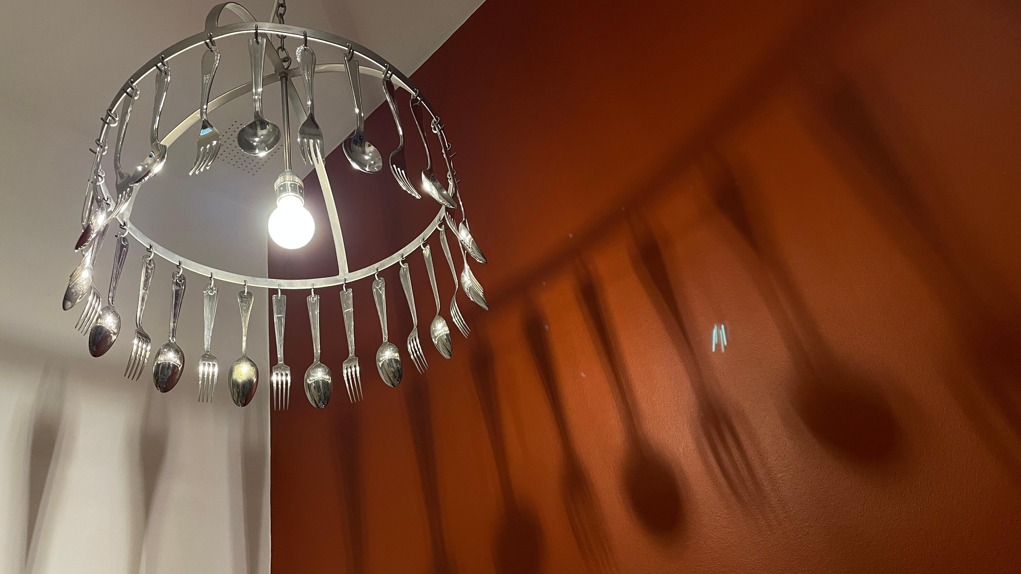 Stylish lighting for the dining room