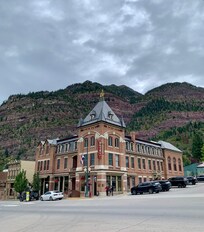 Beaumont Hotel