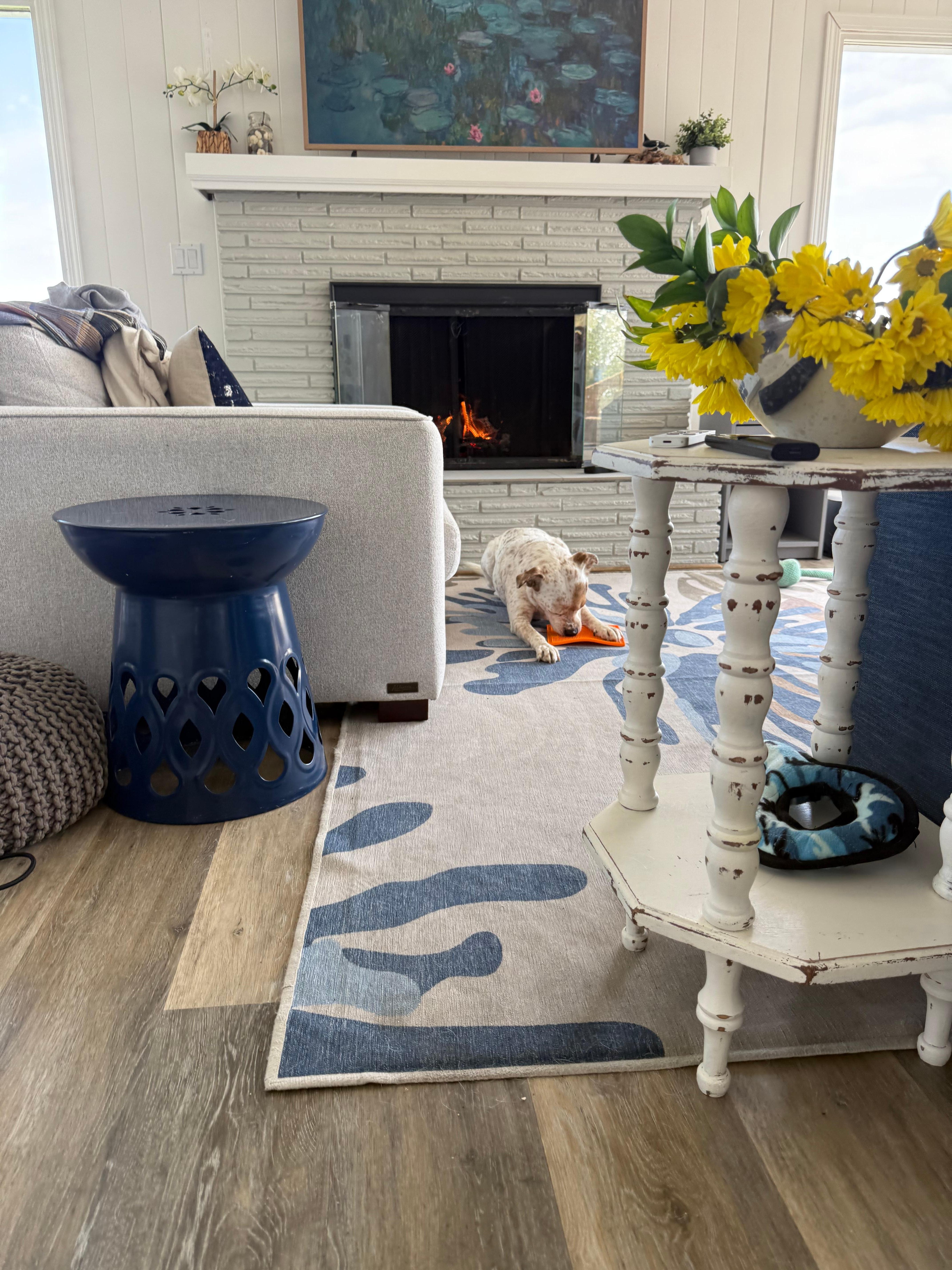 I used both the fire pit and the fireplace - they greatly added to the amazing experience.