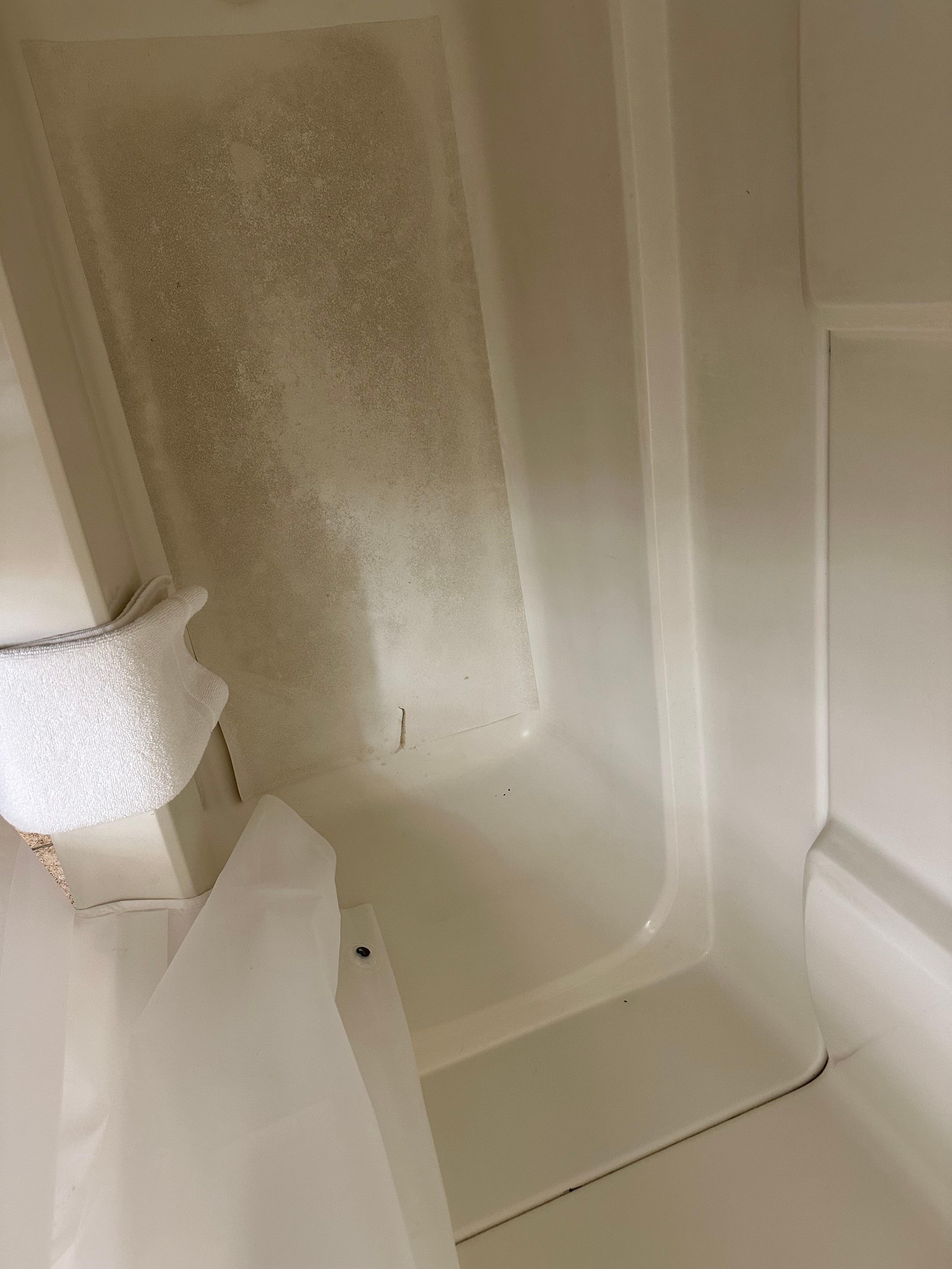 black bottomed bathtub