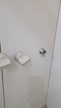 Suporte de sabonete quebrado