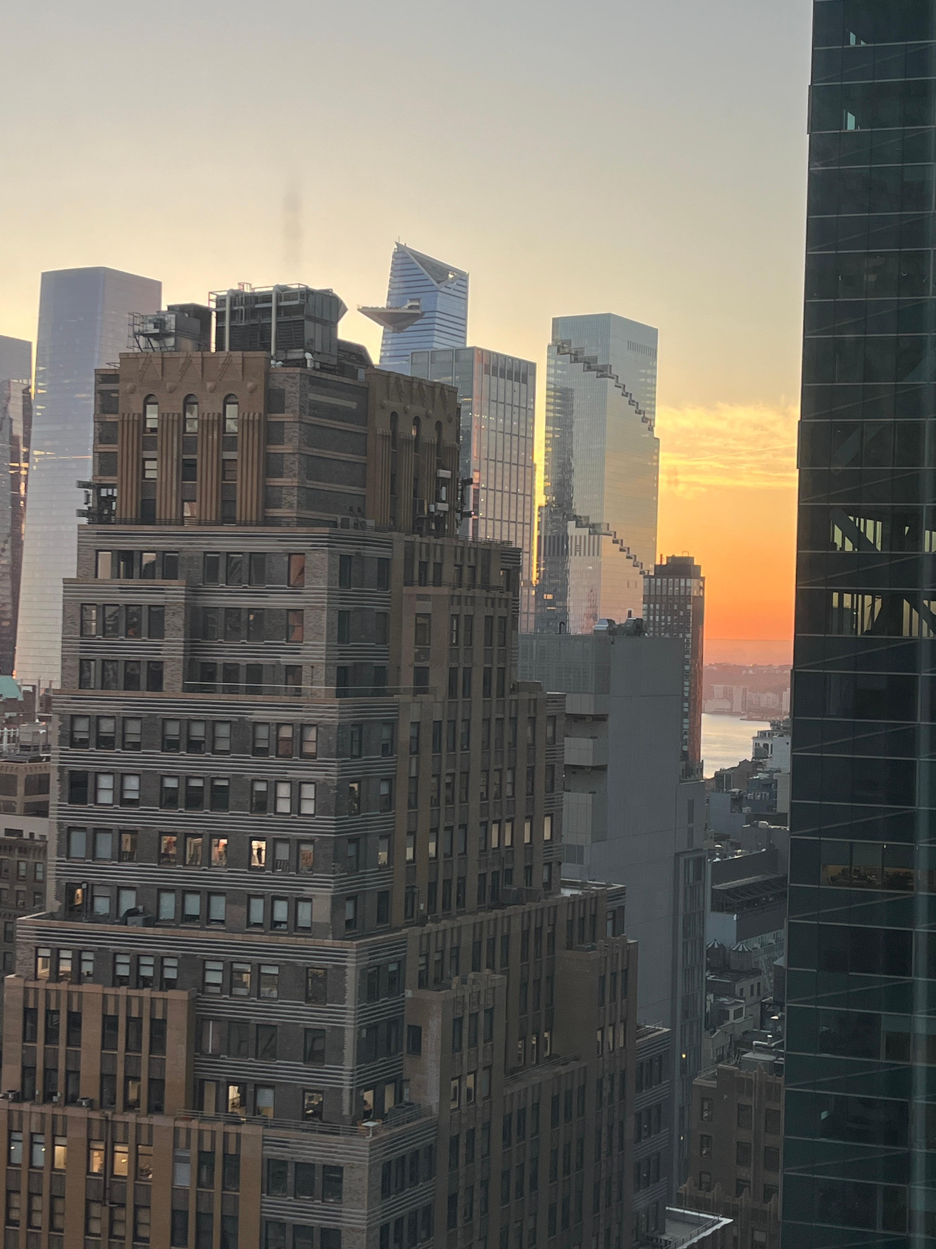 Vue sur l HUDSON à droite 