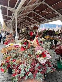 Market on river front