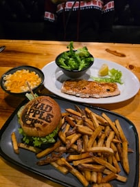 Food was awesome at The Mad Apple attached to hotel!