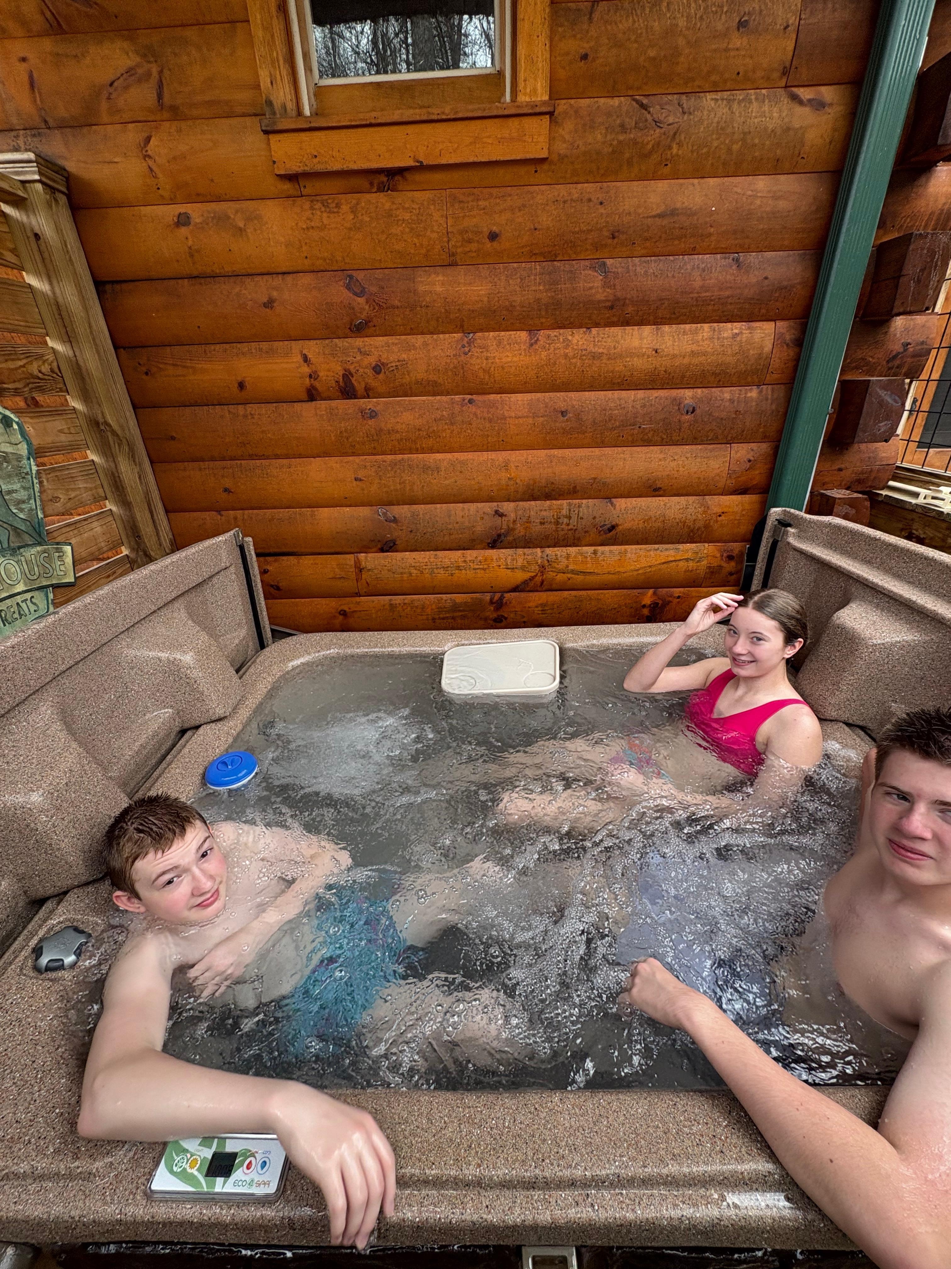Hot tub shanagains 
