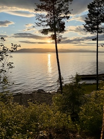 Sunset on the lake