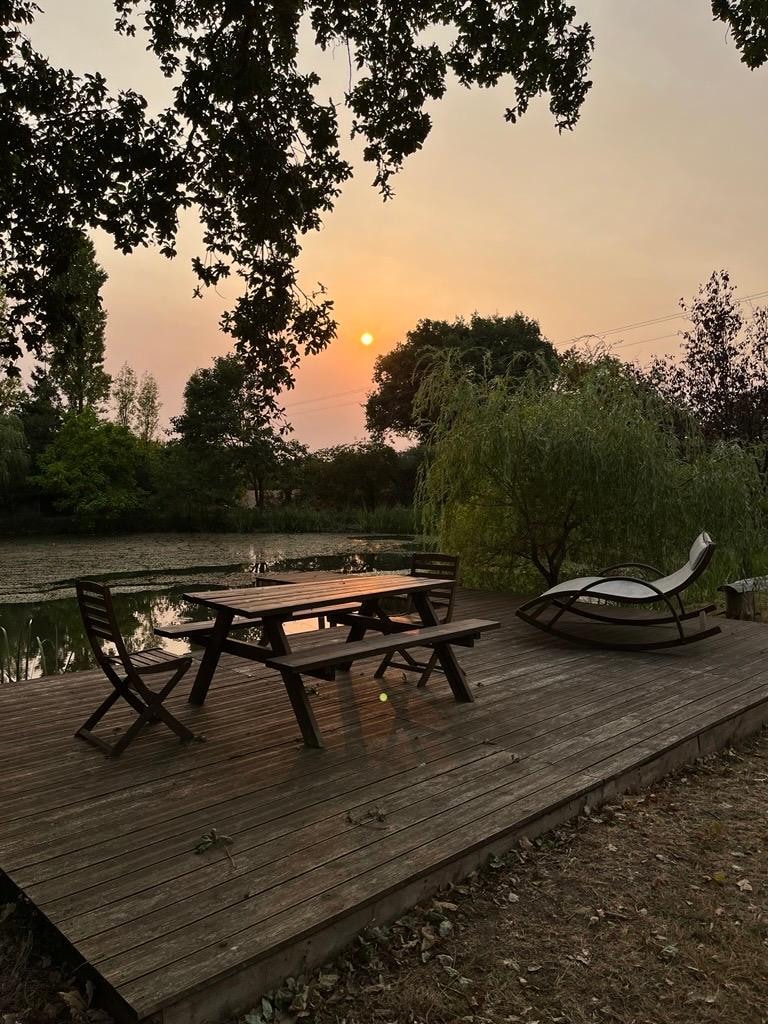 coucher de soleil sur l'étang