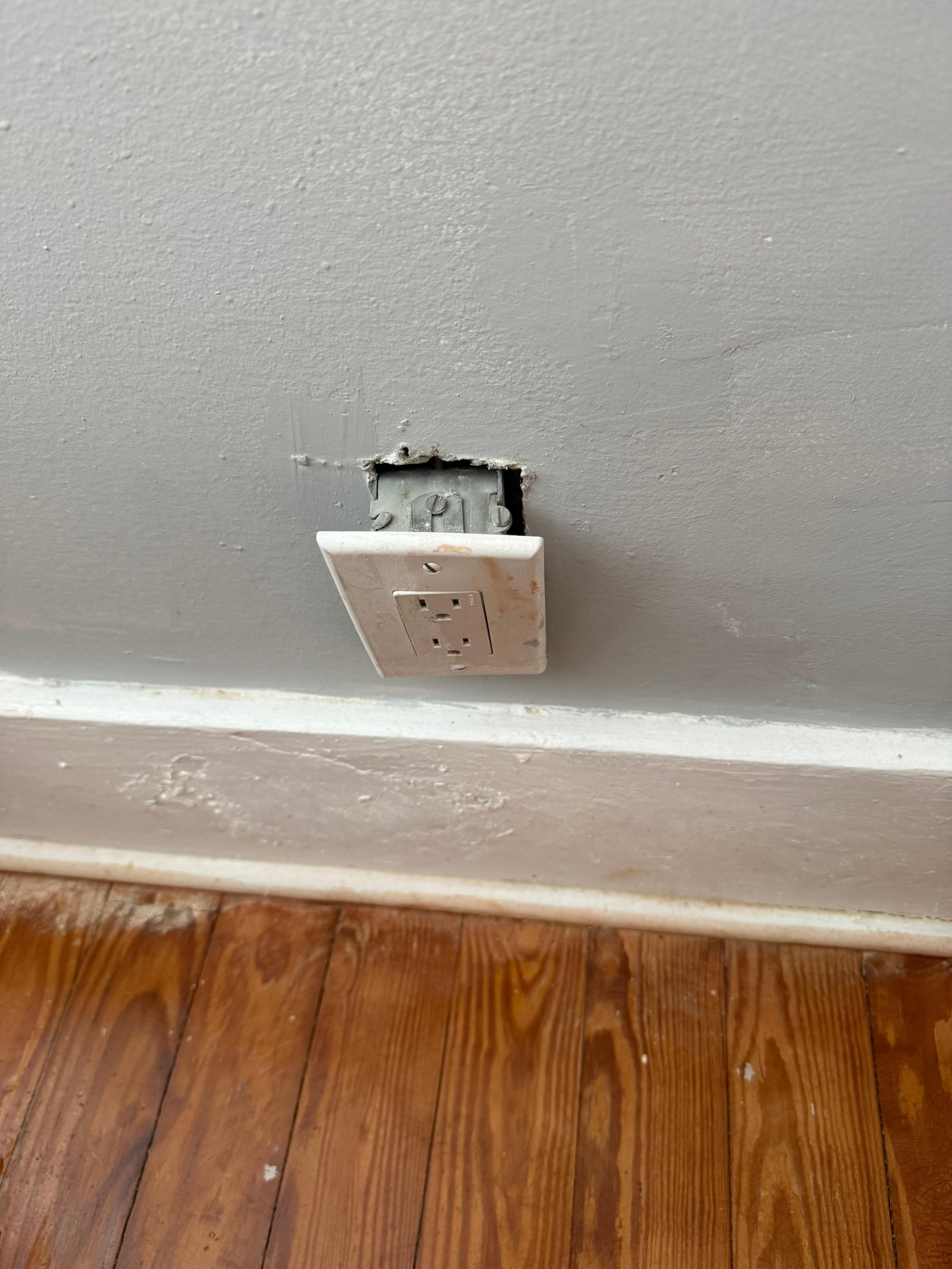 This is one of two power outlets in room upstairs; no outlets near bed to charge electronics, phones, etc. 
