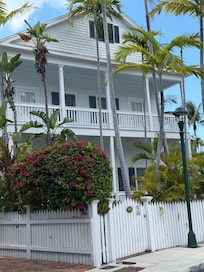 502 Noah Place located on a quiet cul de sac.