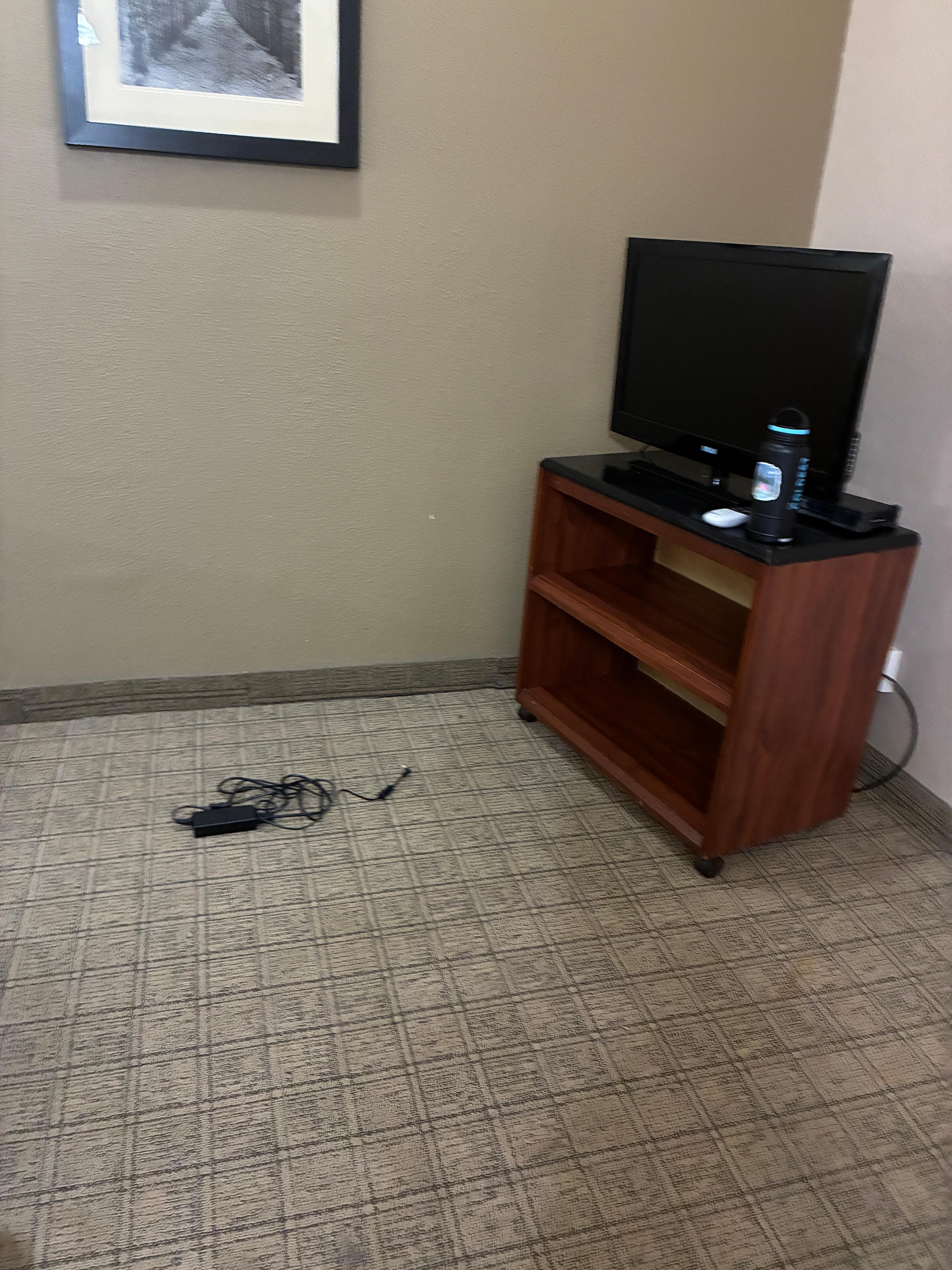 Random cord in room.