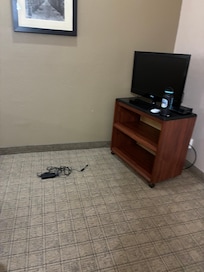 Random cord in room.