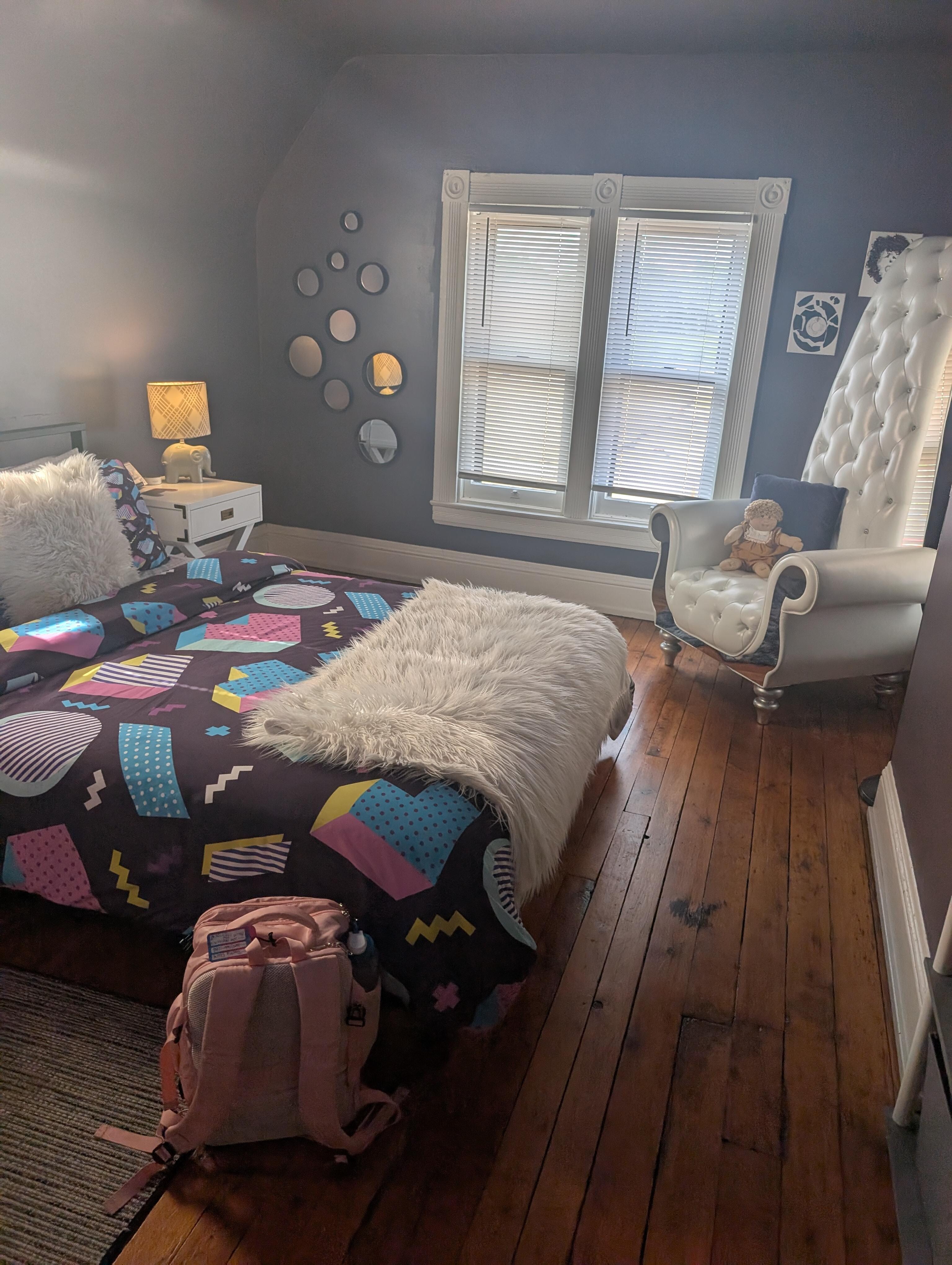 Retro room