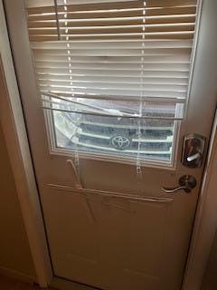 broken blinds