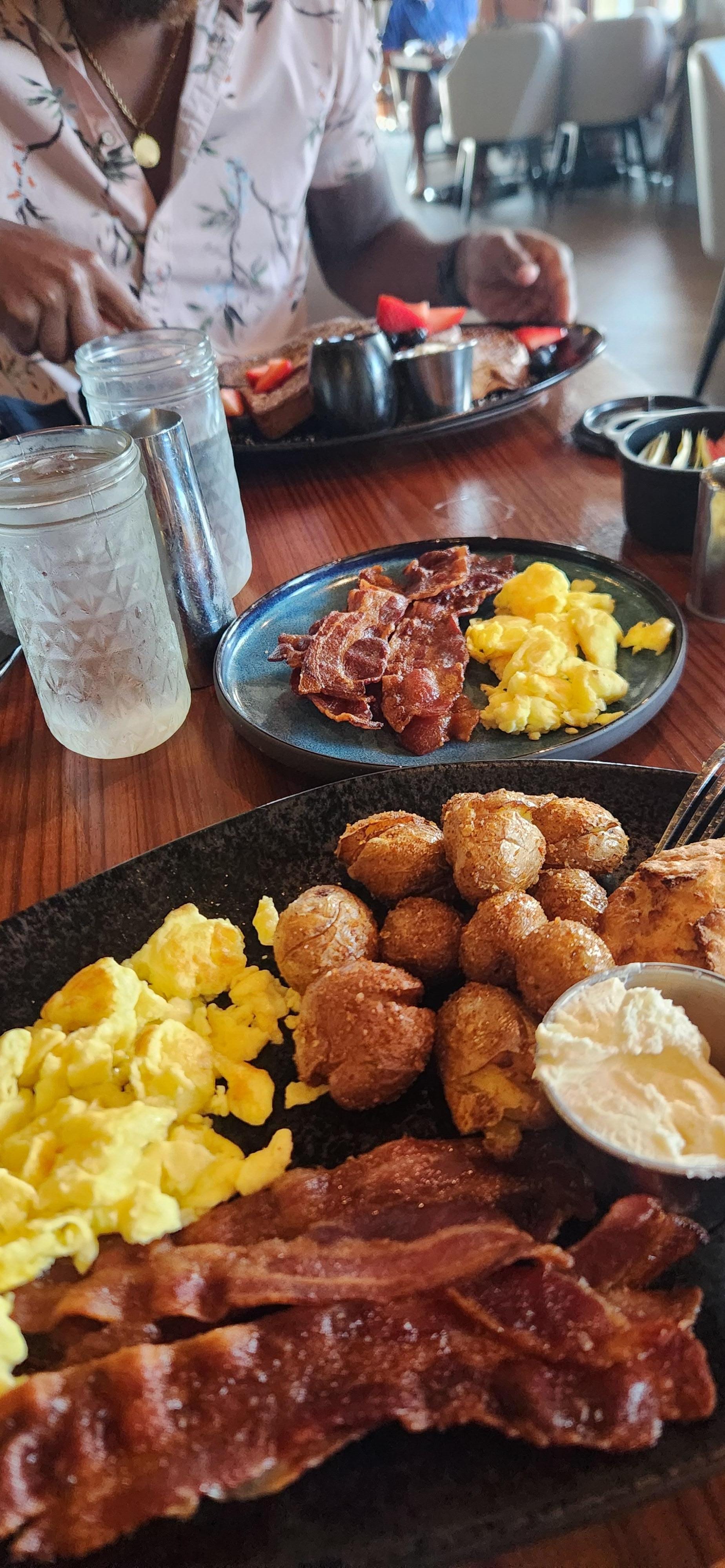 breakfast at hotel