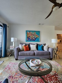 I love the artistic touches and the bright colors that are throughout the unit. I highly recommend this condo snd our hostess Nancy!