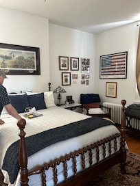 Olinger room