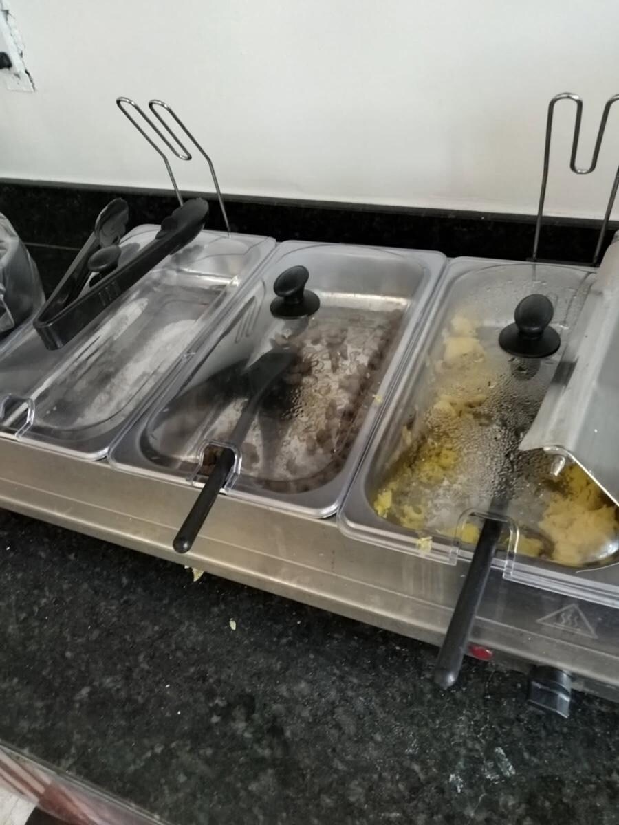 Dried out old food still on the counters at 3:30pm. 
