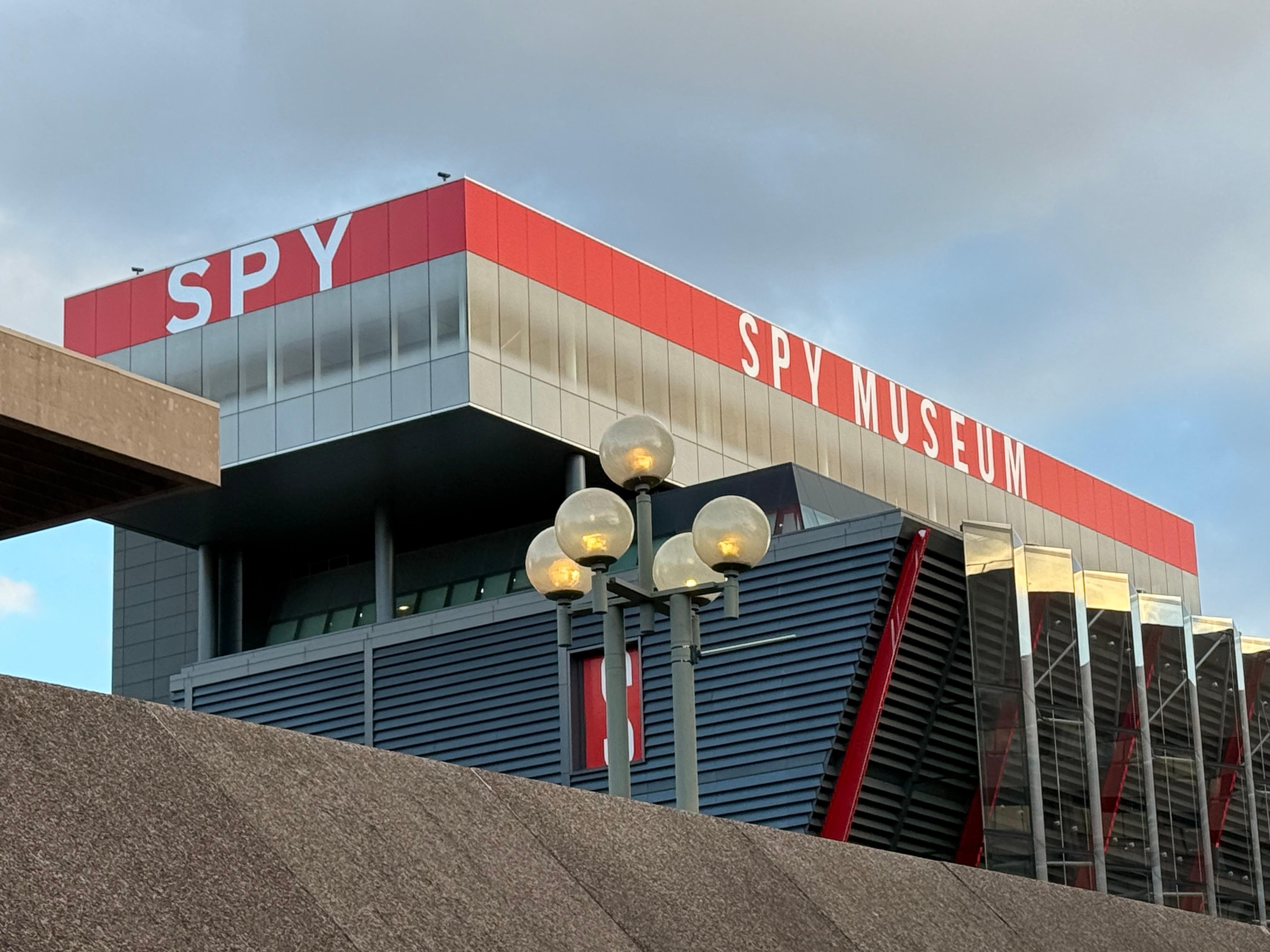 ...and easy access to all our favorite DC attractions!