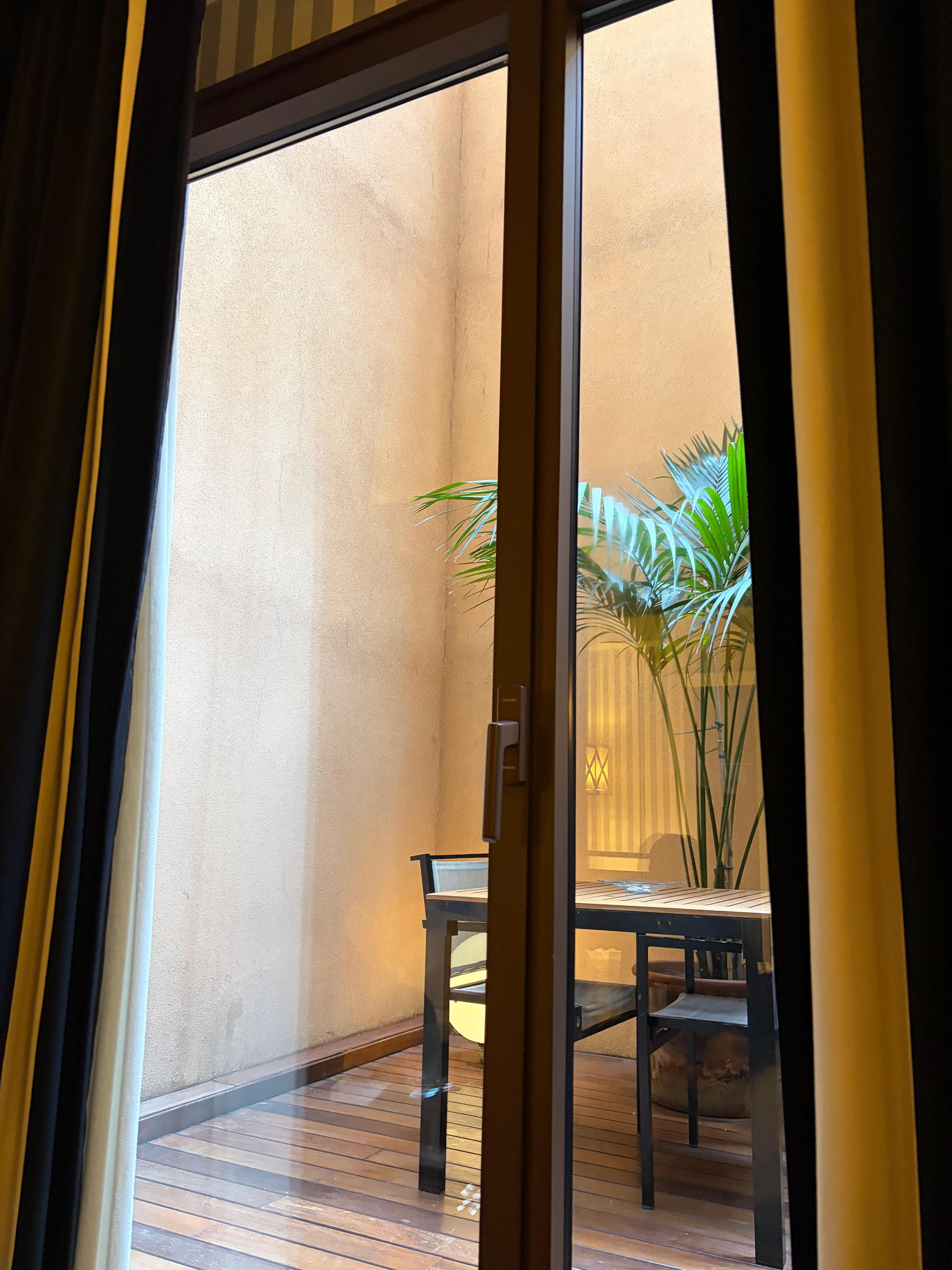 Tenía una bonita terraza privada. 