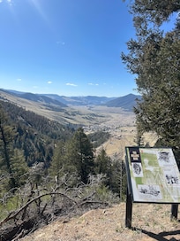 Road to cabin looking down on Creede.