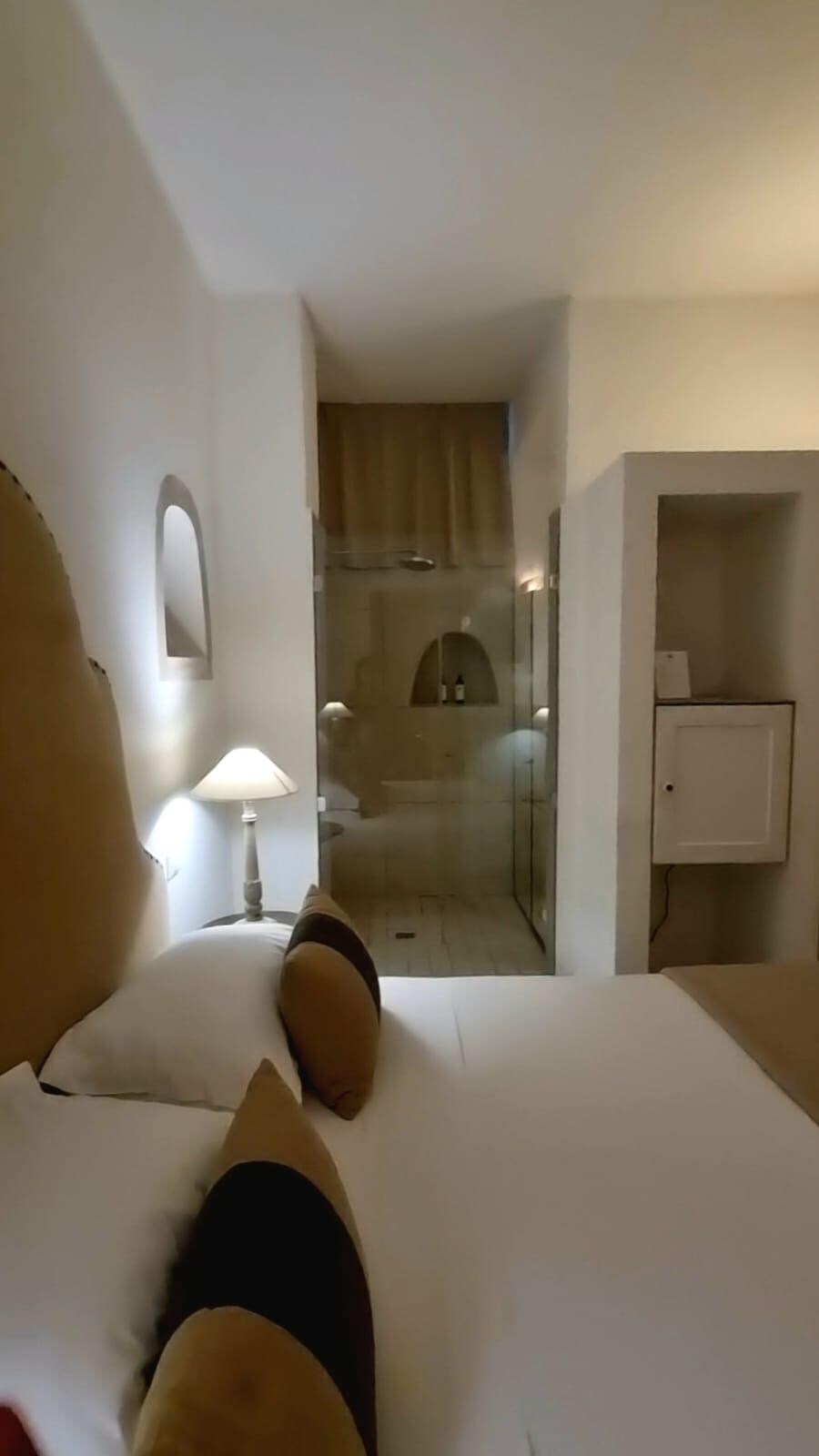Uma parte da suíte. Muito confortável!