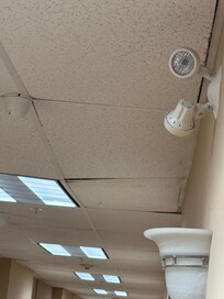 Collapsing ceiling