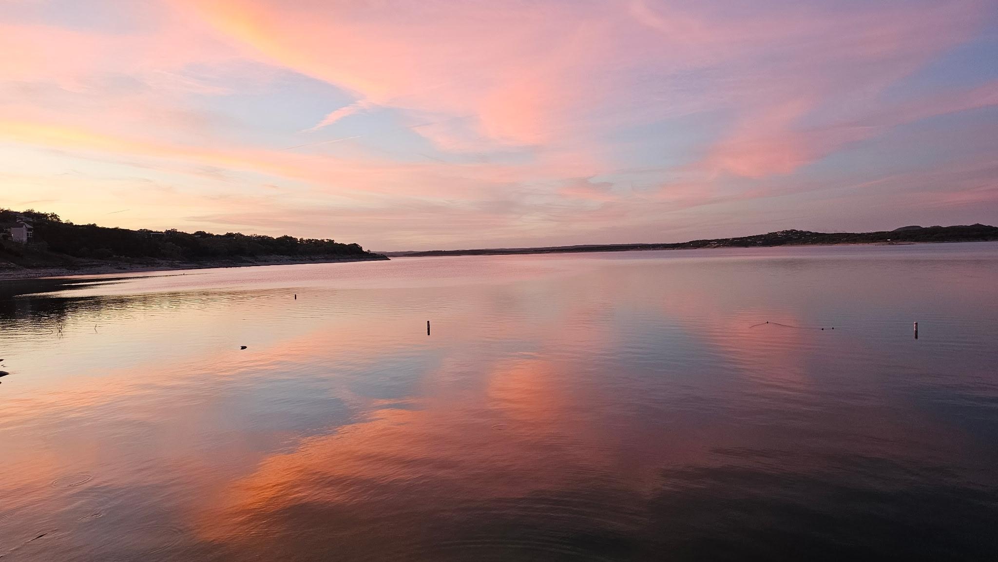 Short walk to the lake