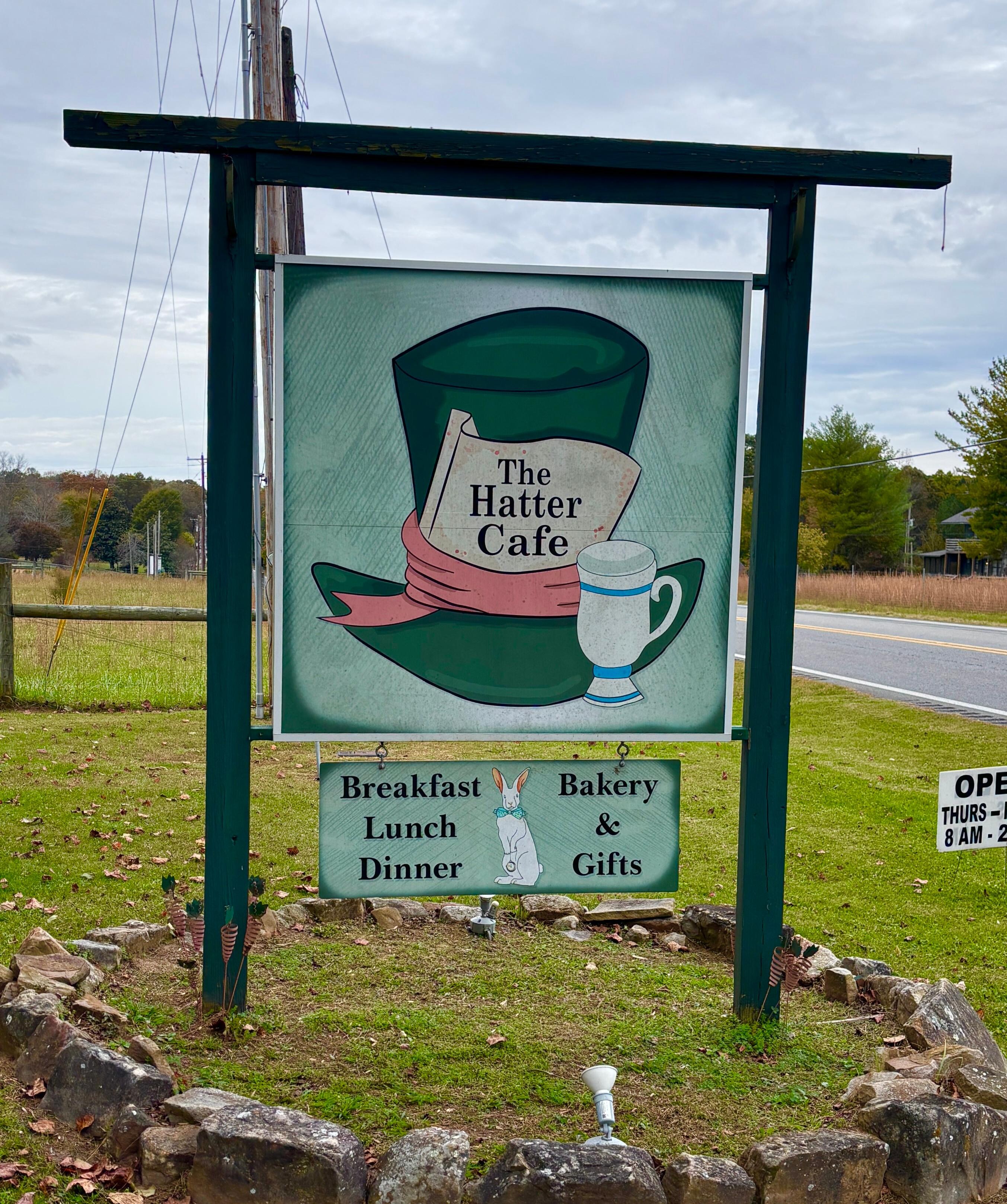 A cute restaurant with good food. 