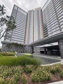 산책하다 본 모노그램