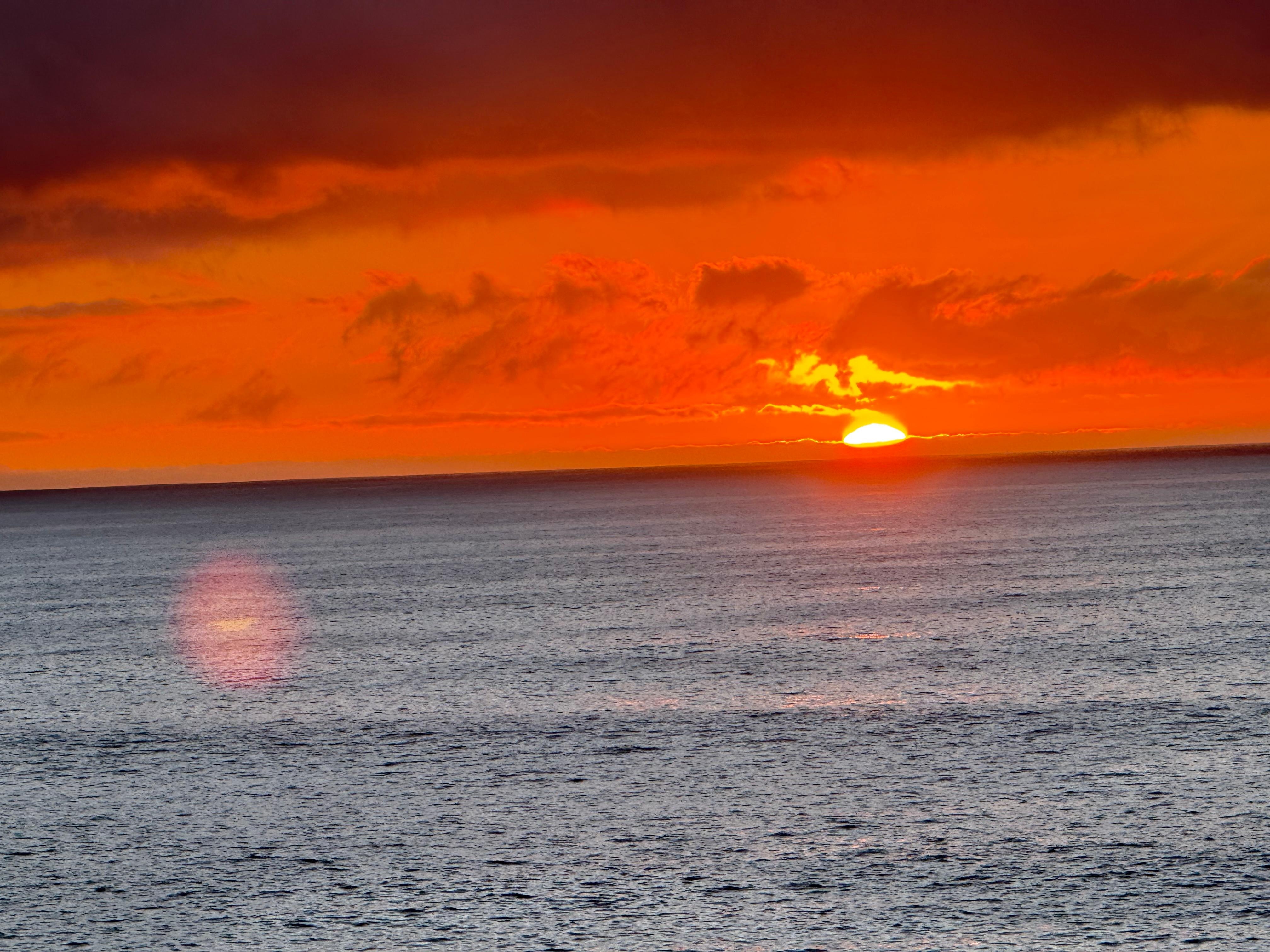 Sonnenuntergang vom Balkon