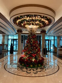 Lovely lobby decorations