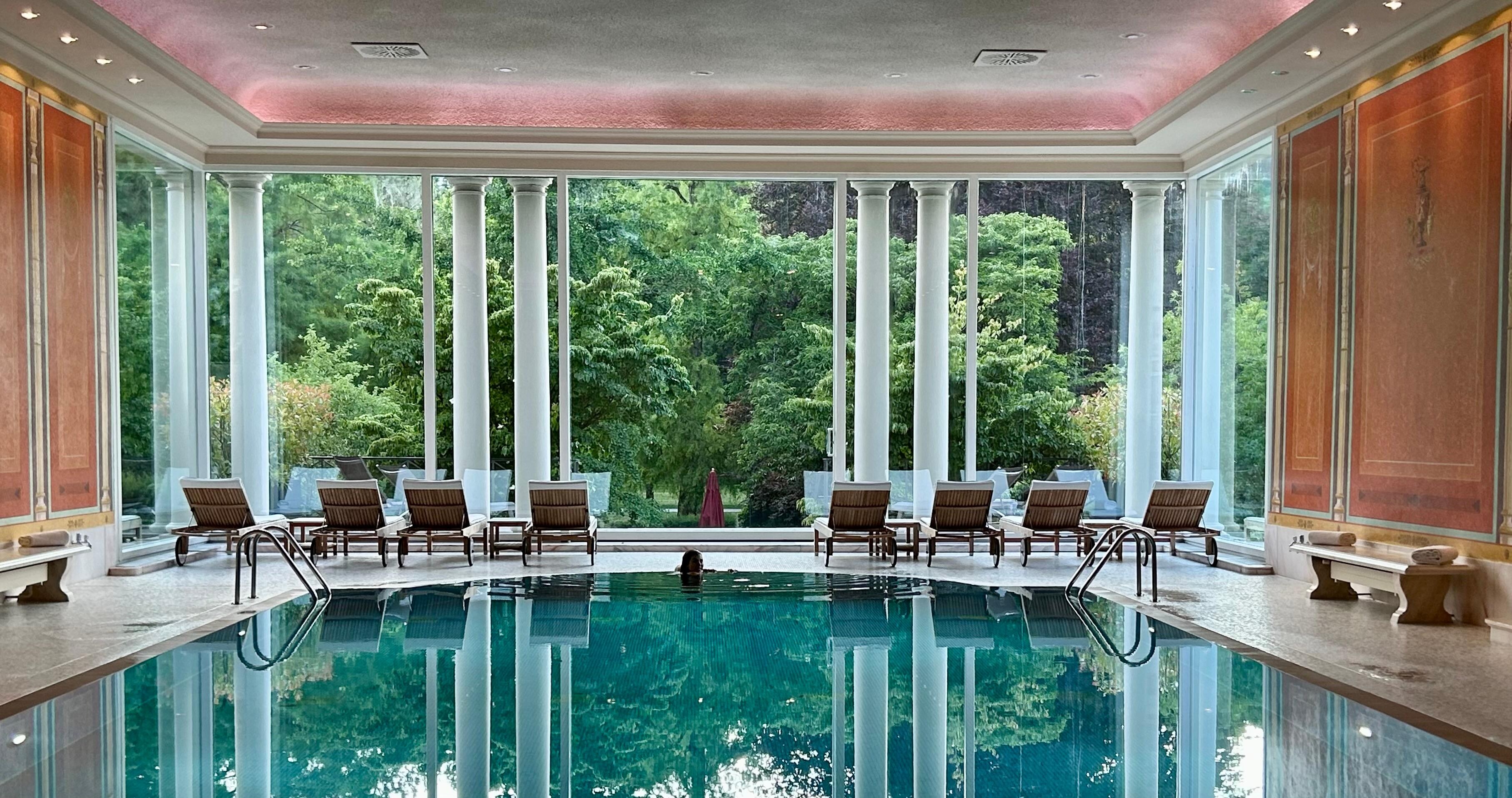 Beatifull and relaxing pool