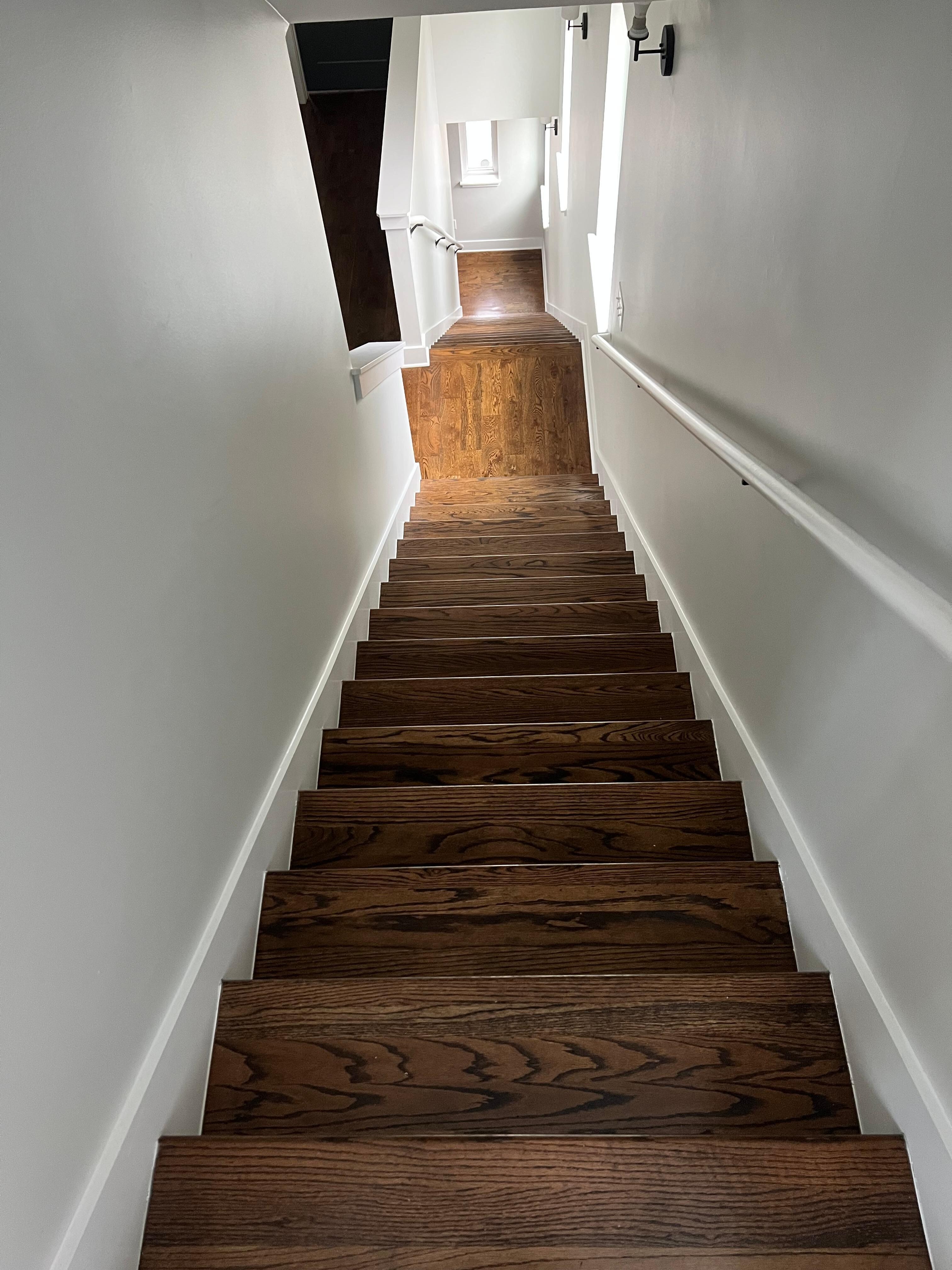 First floor was 1 bedroom and bath, second floor was living and ding and half bath, third floor was 2 bedrooms and two bath and roof was fourth floor