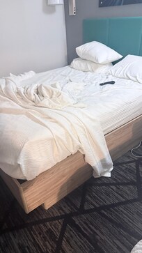 Beds were not made .