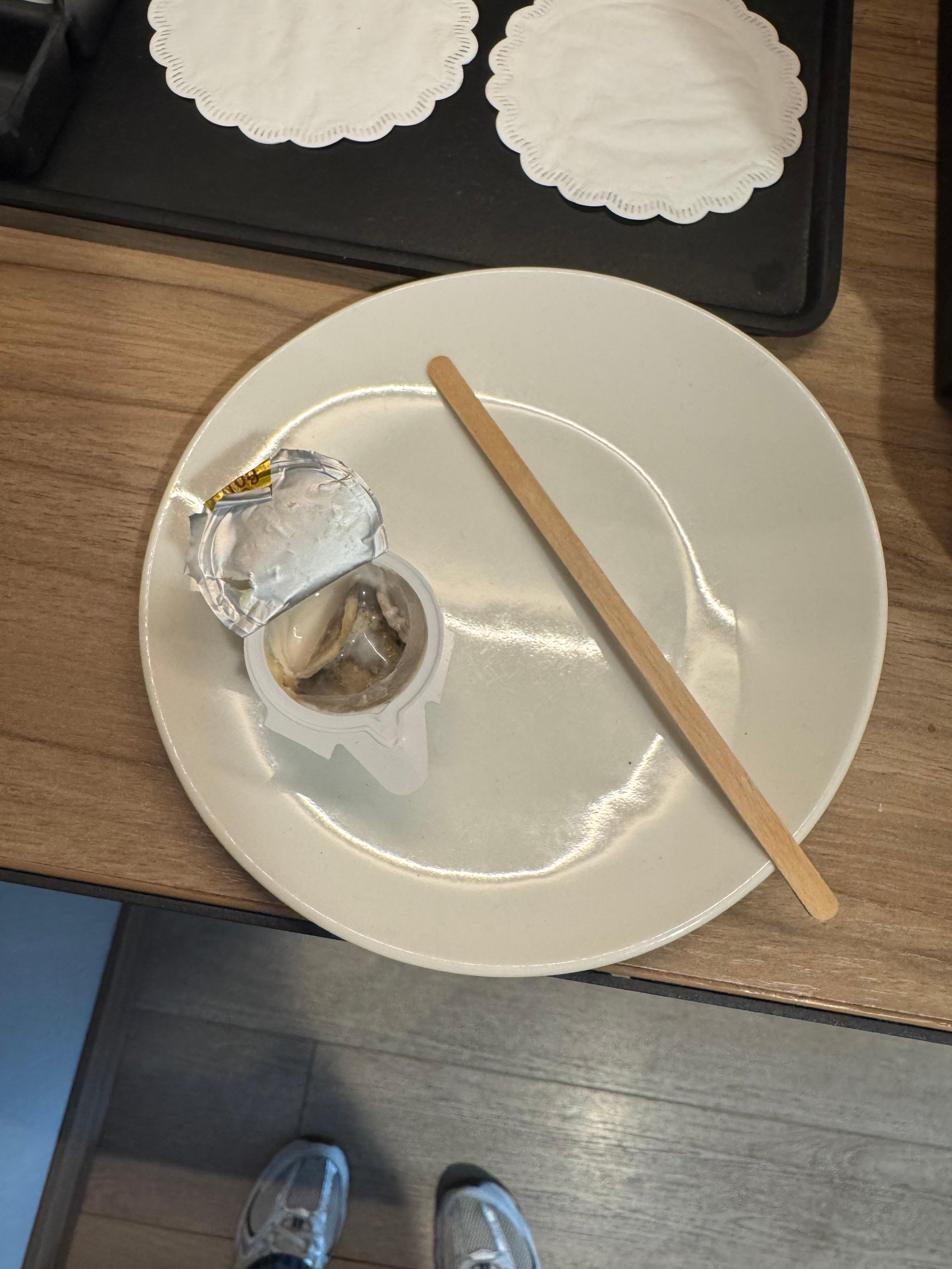 Boîte de lait périmé