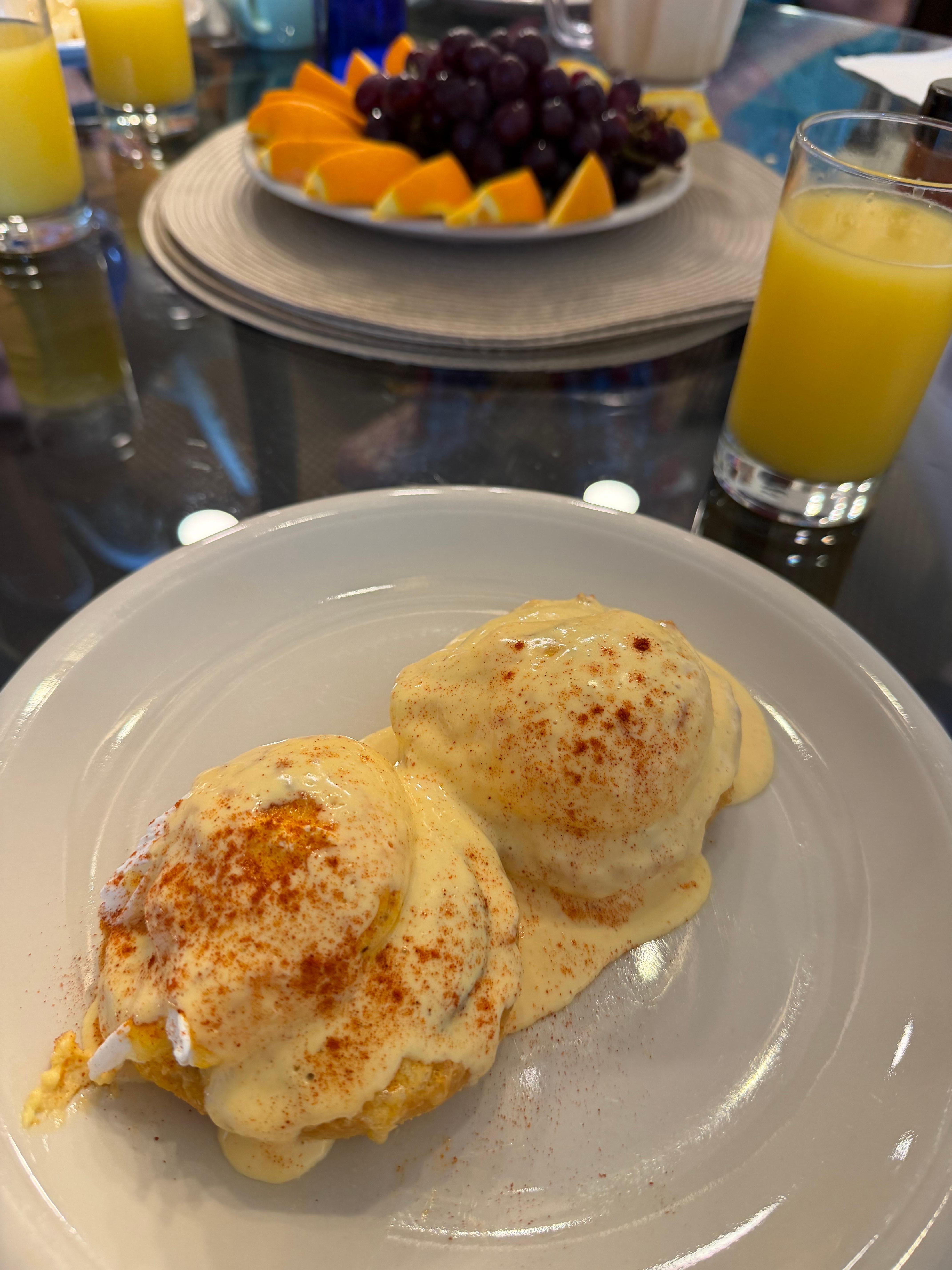 Kitchen well equipped to make eggs Benedict from scratch 