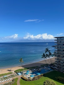 stunning view of the blue ocean to the south
