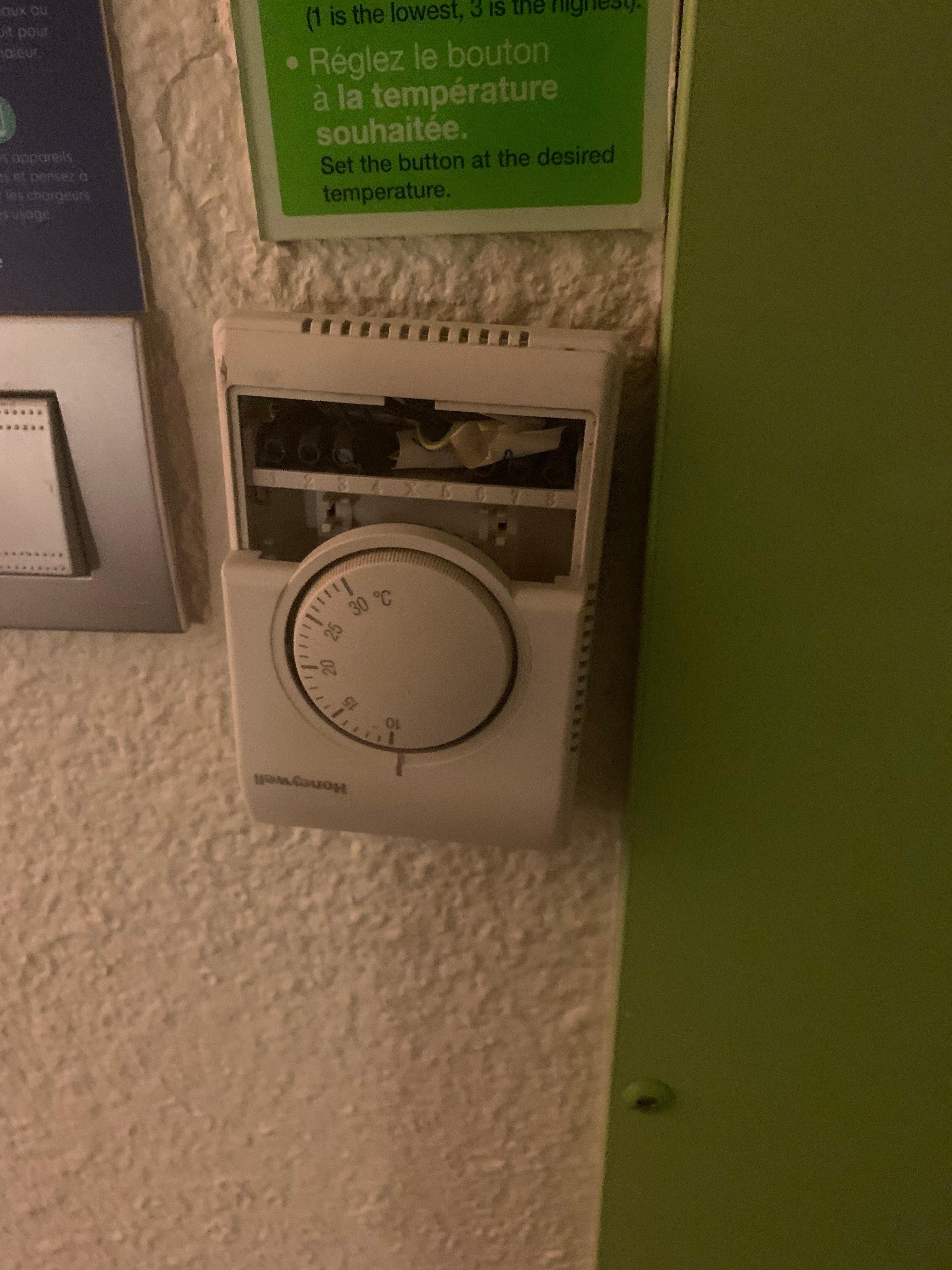 J ai pas voulu touché 