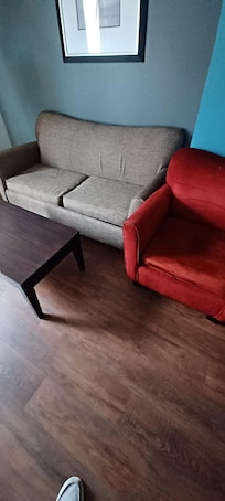 Sofa was "broken down". Extremely uncomfortable to sit on.
Hard to believe this is classified as a suite. You sure didn't mind charging us at a suite rate.