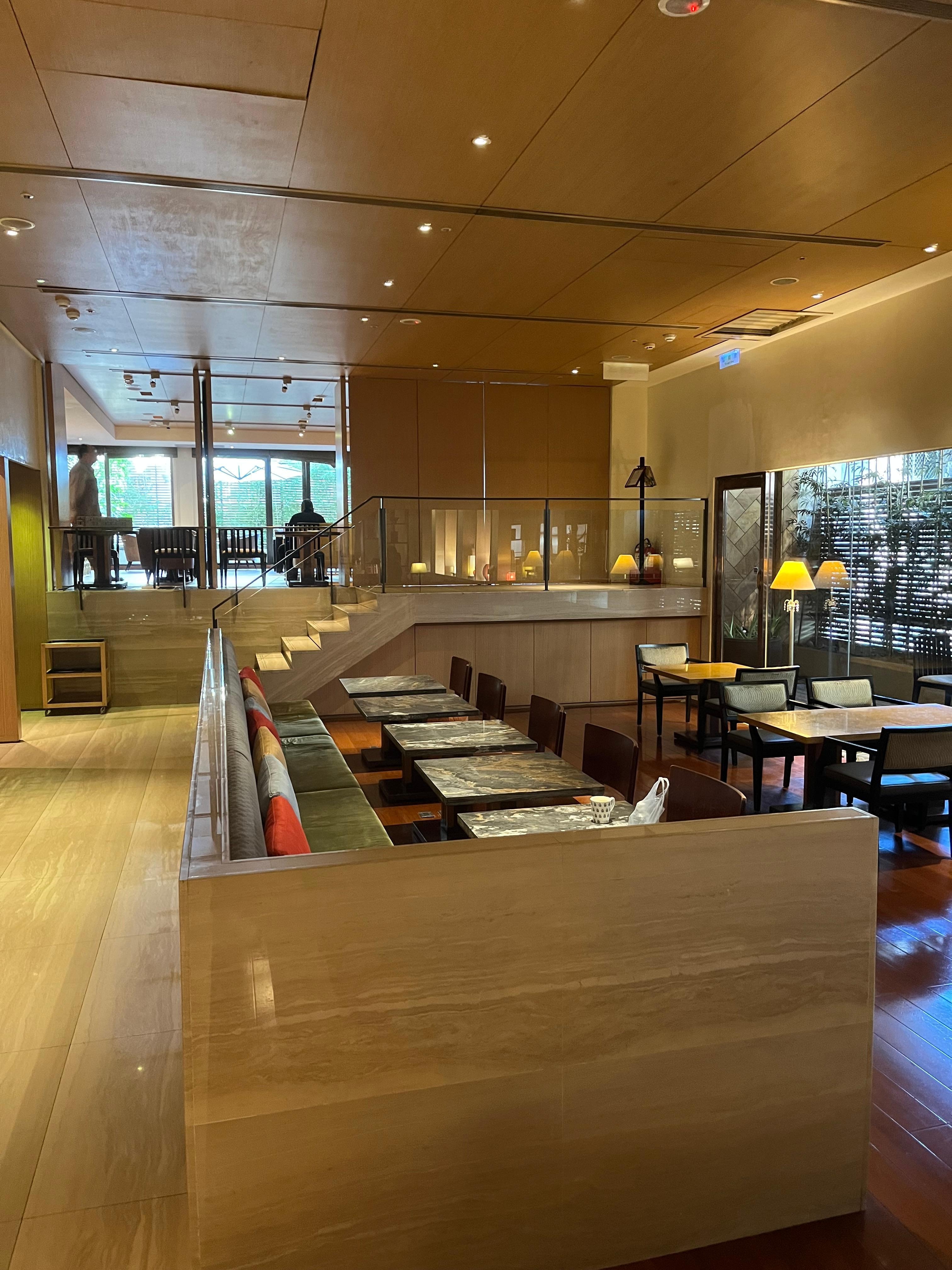 2階のロビー(休憩で利用しました)