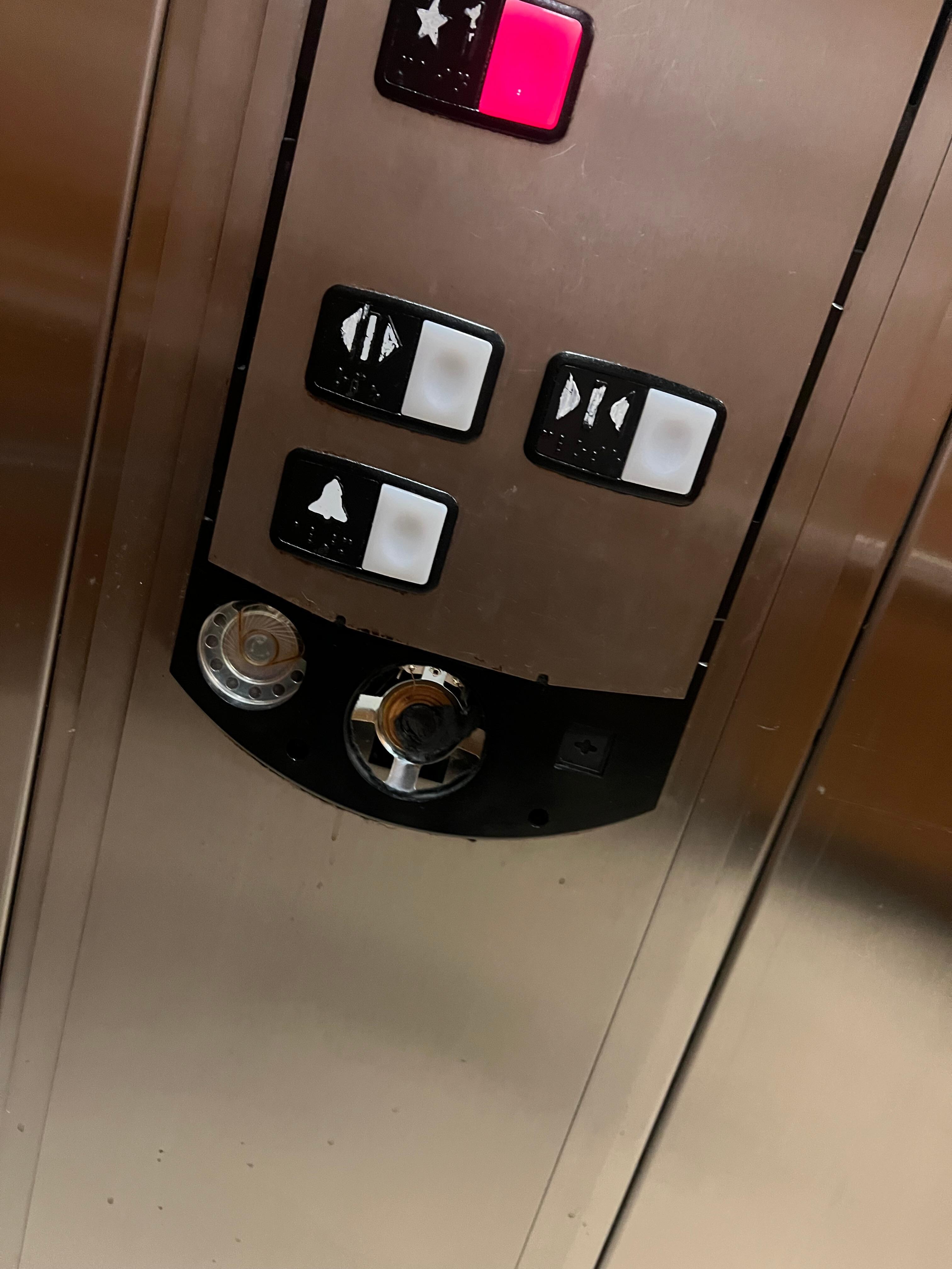 Elevator buttons almost broken 