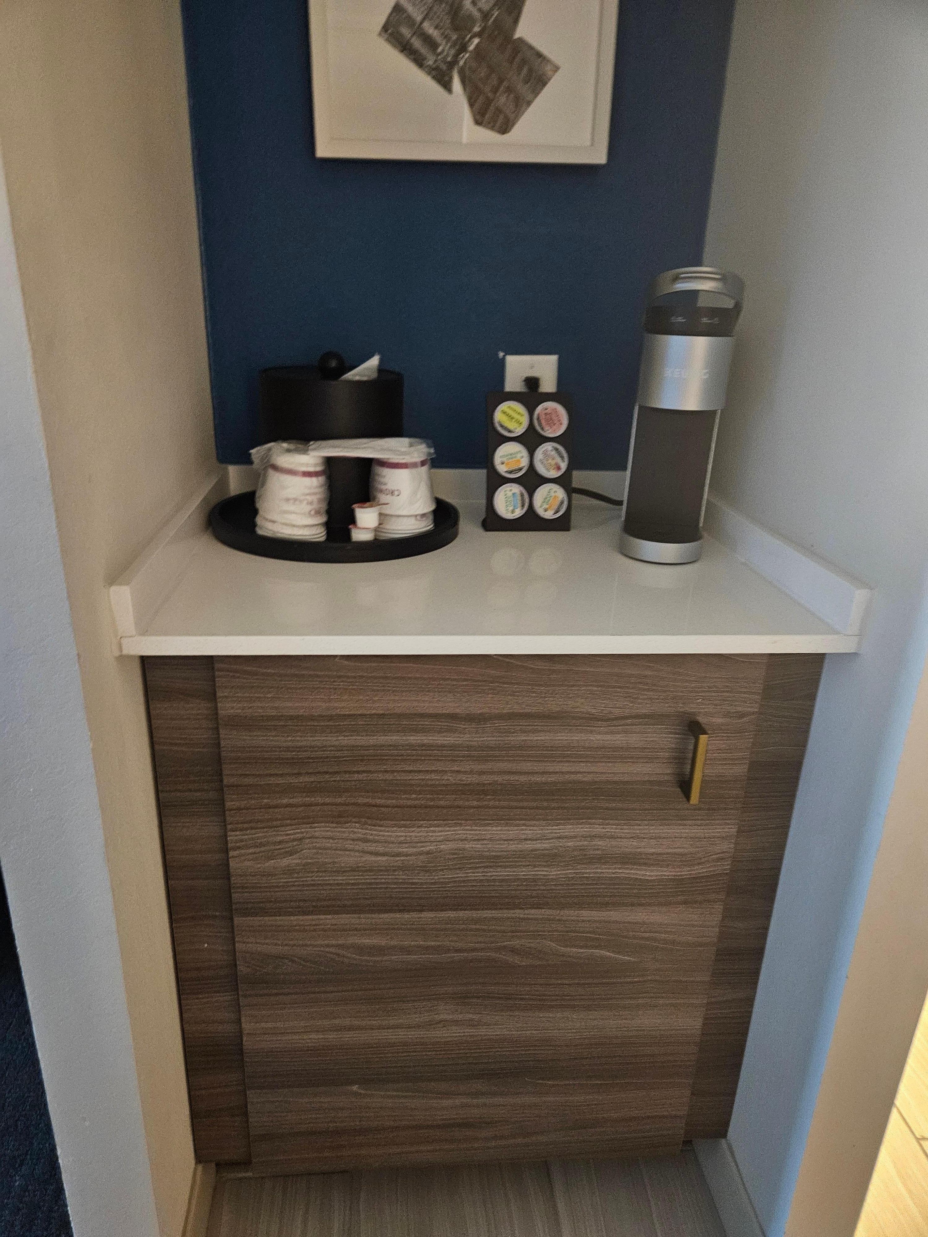 Fridge no microwave 