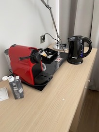 Room coffee facilities