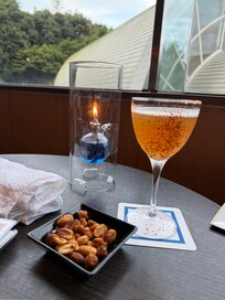 Drinks & snacks at Bar lounge