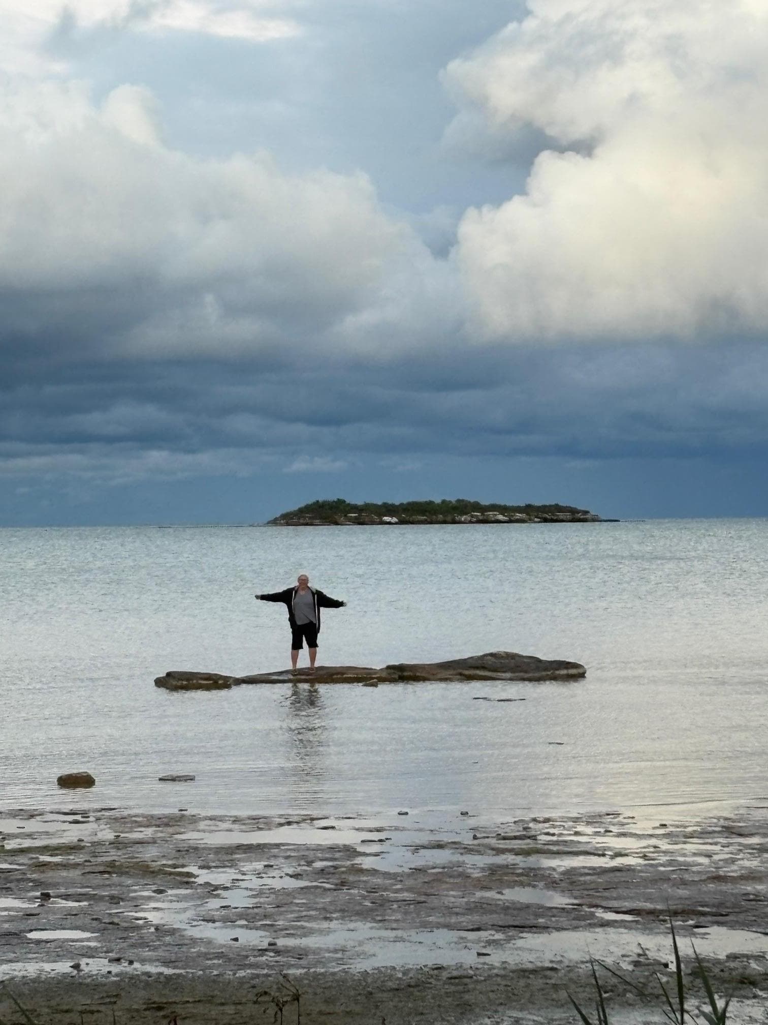 Neat how shallow the water was....